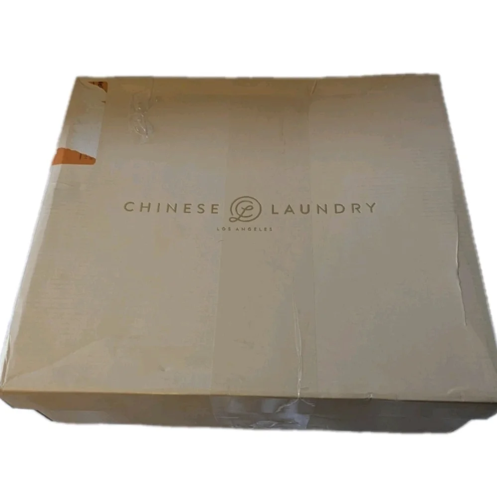 Chinese Laundry Tevin Ankle Boots Galaxy Pate Cream Women's 8.5 M NIB